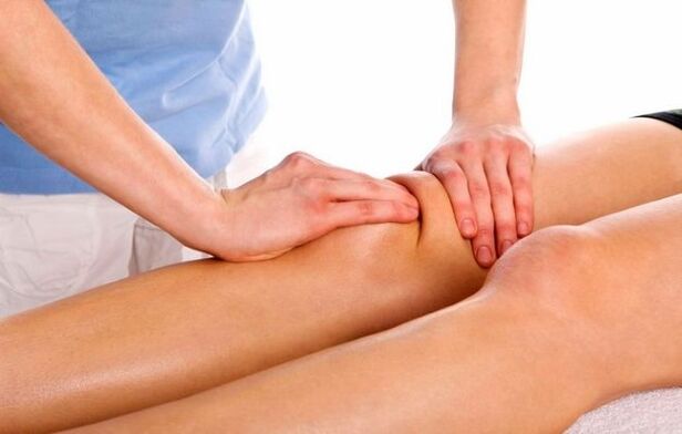 Το μασάζ της άρθρωσης του γόνατος θα βοηθήσει στην ανακούφιση των εκδηλώσεων της γοναρθρίτιδας